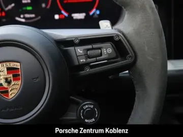 PORSCHE Cayenne E-Hybrid Coupe
