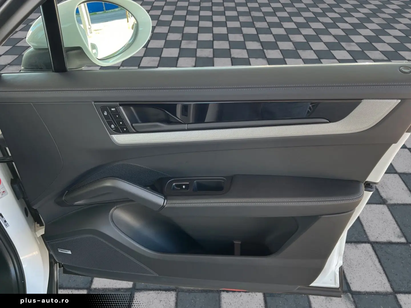 PORSCHE Cayenne Coupe E-Hybrid HeadUp InnoDrive