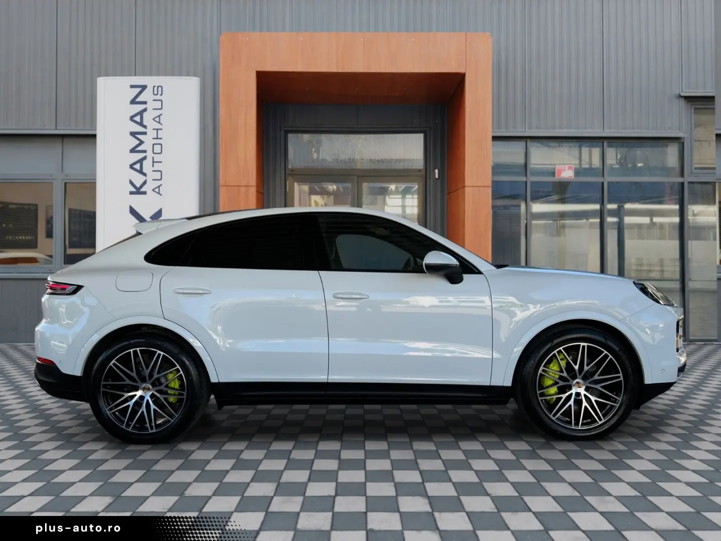 PORSCHE Cayenne Coupe E-Hybrid HeadUp InnoDrive
