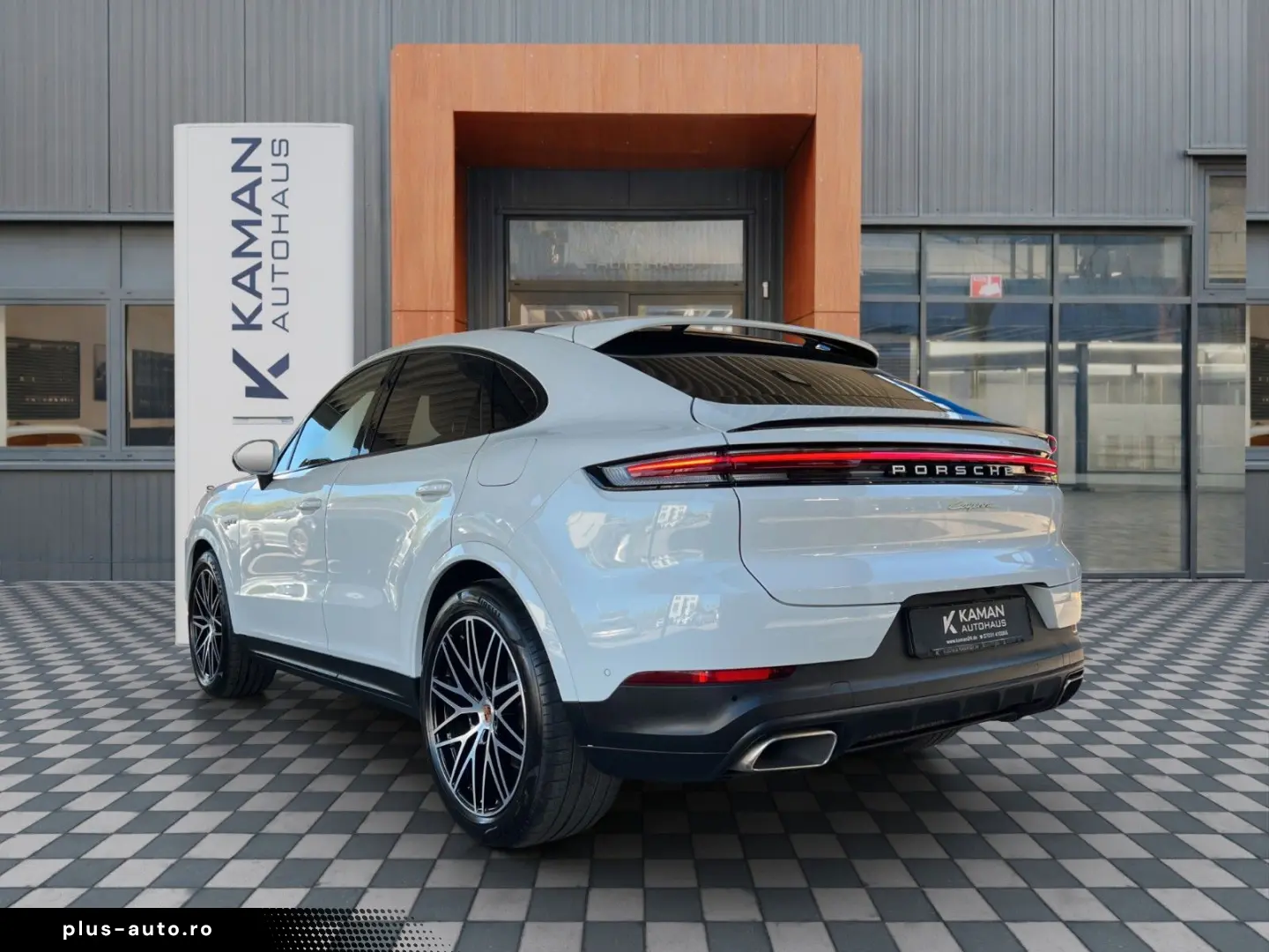PORSCHE Cayenne Coupe E-Hybrid HeadUp InnoDrive