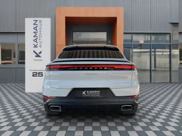 PORSCHE Cayenne Coupe E-Hybrid HeadUp InnoDrive