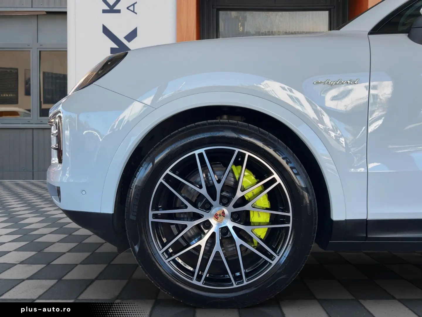 PORSCHE Cayenne Coupe E-Hybrid HeadUp InnoDrive