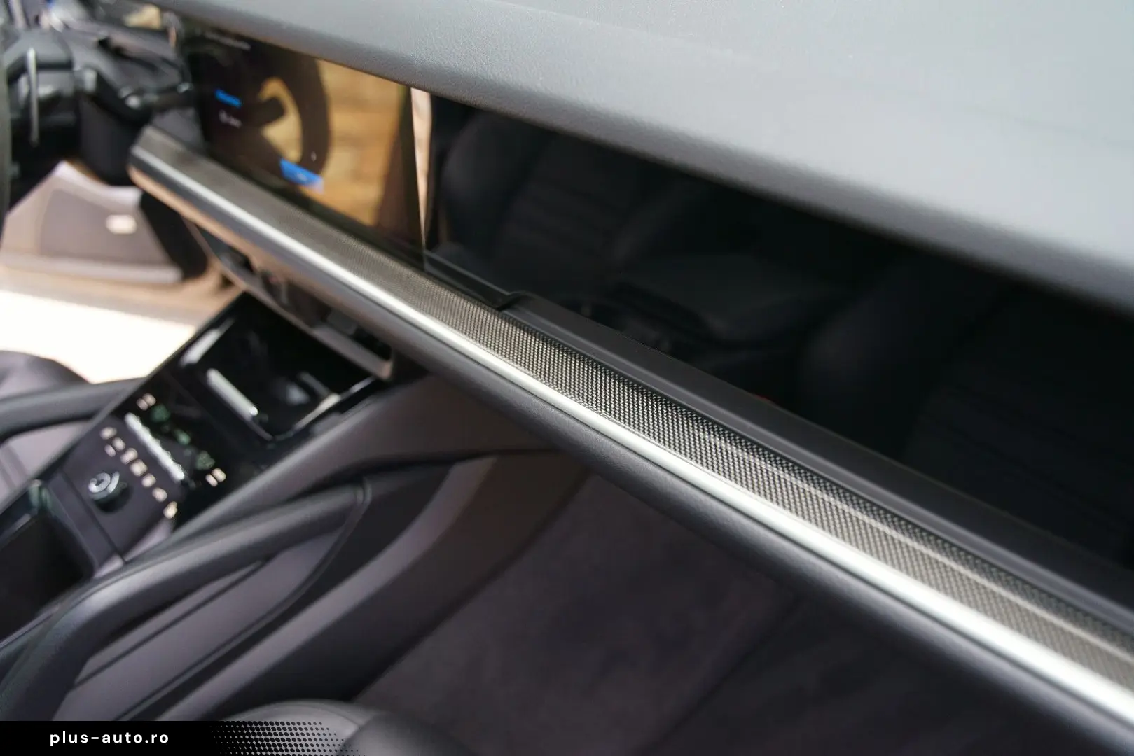 PORSCHE Cayenne Coupe E-Hybrid SportDesign Carbon MEGA
