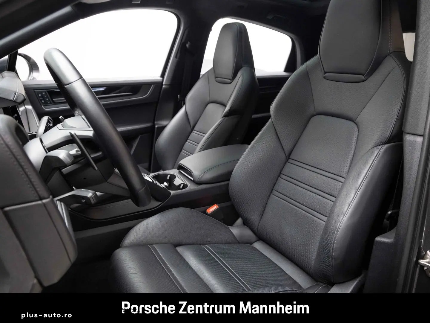 PORSCHE Cayenne S Coupe Bose InnoDrive Beifahrerd. HD-Ma