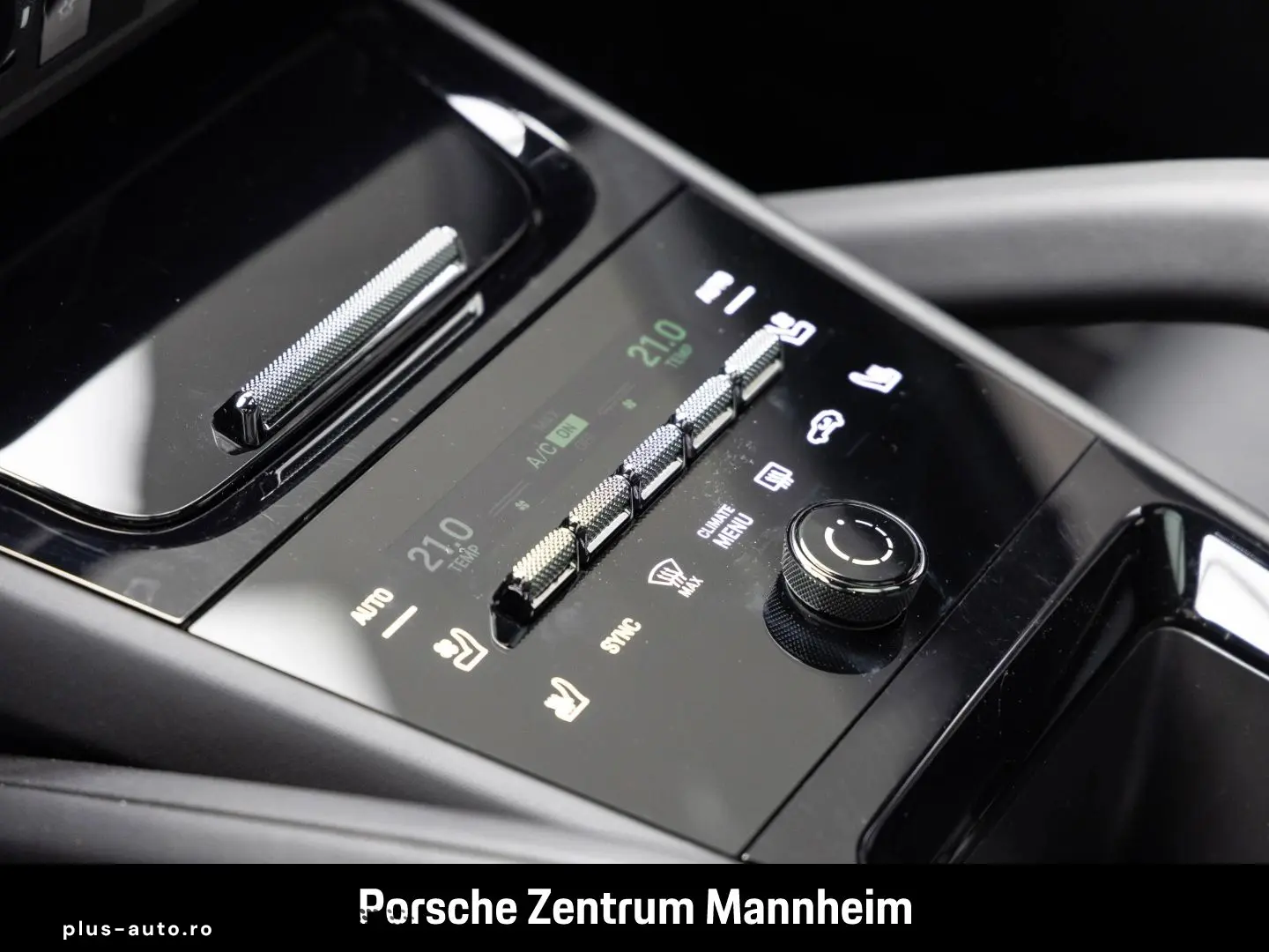 PORSCHE Cayenne S Coupe Bose InnoDrive Beifahrerd. HD-Ma