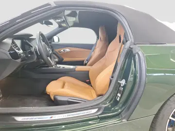 BMW Z4 M40i Harman