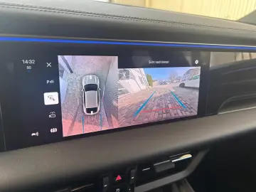 PORSCHE Macan 4 Panorama Luft CarPlay MatrixLED BOSE 22