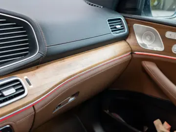 MERCEDES-BENZ GLE 53 AMG HYBRID 4M