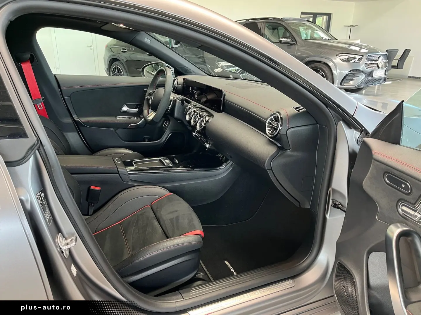 MERCEDES-BENZ 4M Airodynamik Pano Headup Memory Multikunturs