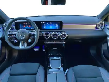 MERCEDES-BENZ Mercedes-Benz Classe A A AMG 35 4matic auto