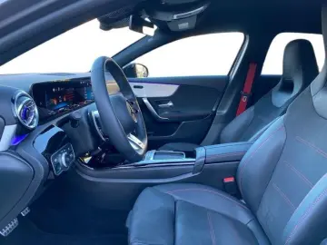 MERCEDES-BENZ Mercedes-Benz Classe A A AMG 35 4matic auto