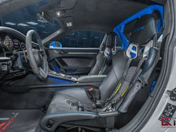 PORSCHE 911 992 GT3 RS Sonderwunsch PCCB LiftSystem BOSE