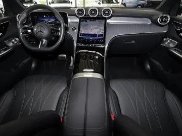 MERCEDES-BENZ GLC 450 d 4M AMG Coupé HIFI HUD PANO DISTRO 20