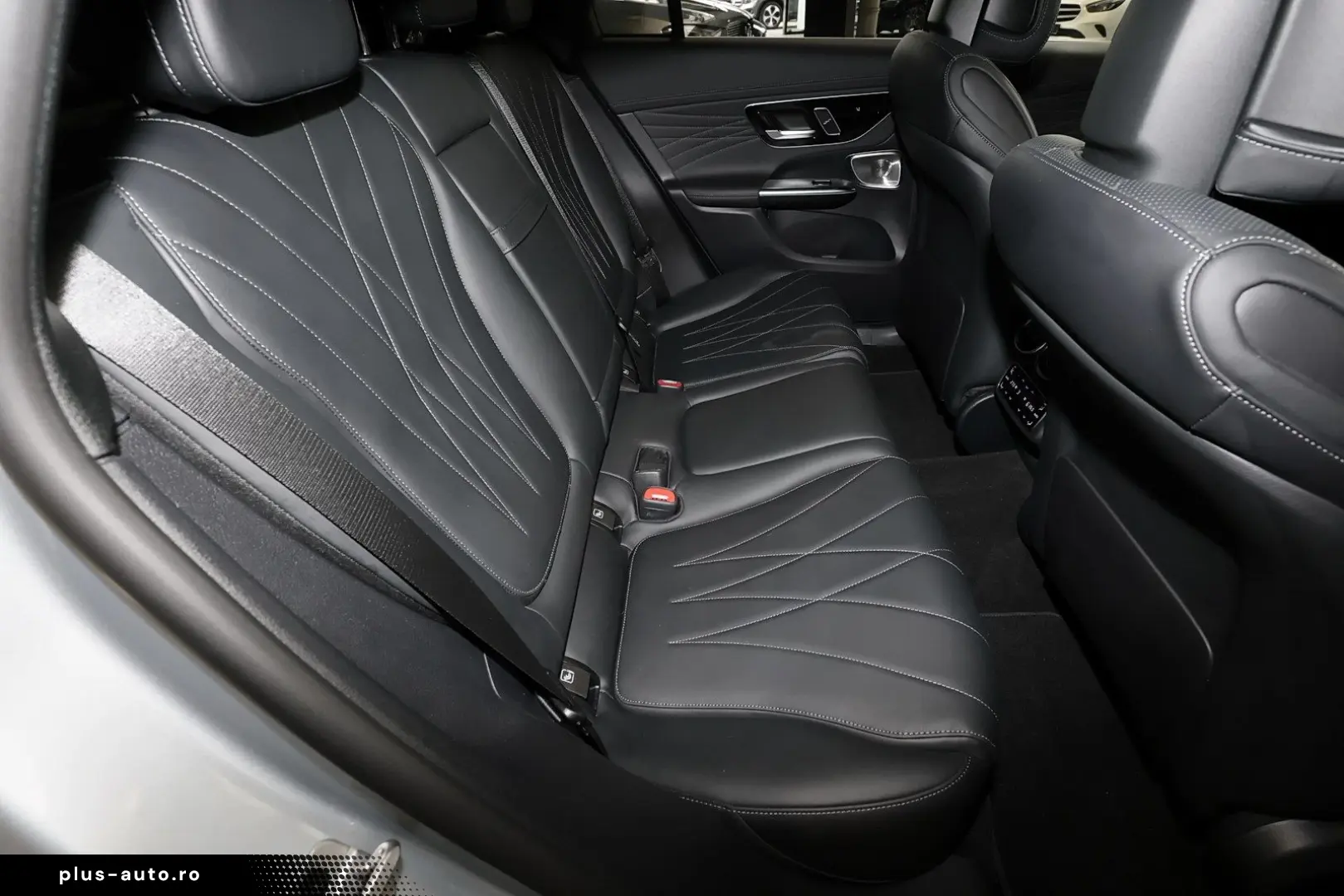 MERCEDES-BENZ GLC 450 d 4M AMG Coupé HIFI HUD PANO DISTRO 20