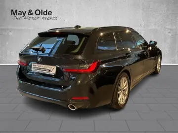 BMW 320 d Touring Aut Leder HUD Navi LED