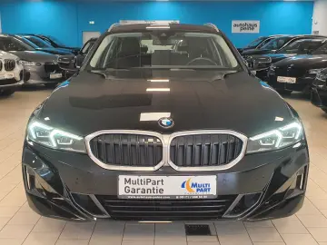 BMW 318d Aut WidscrDispl LED SportStz Facelif