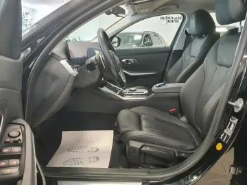 BMW 318d Aut WidscrDispl LED SportStz Facelif