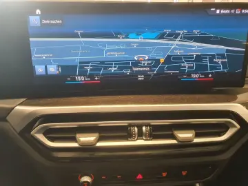 BMW 318d Aut WidscrDispl LED SportStz Facelif