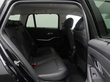 BMW 320e Widscreen Sportsitz Komfort