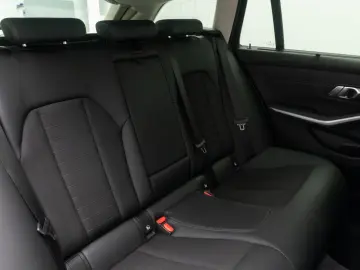 BMW 320e Widscreen Sportsitz Komfort