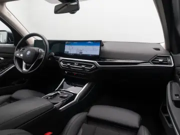 BMW 320e Widscreen Sportsitz Komfort