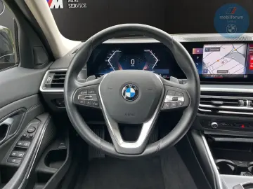 BMW 318 d Touring HiFi LiveCockpitProf Sportsitz