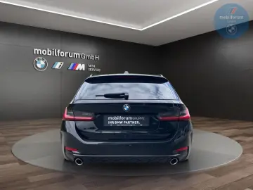 BMW 318 d Touring HiFi LiveCockpitProf Sportsitz