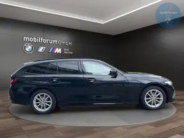 BMW 318 d Touring HiFi LiveCockpitProf Sportsitz