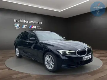 BMW 318 d Touring HiFi LiveCockpitProf Sportsitz