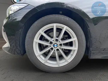 BMW 318 d Touring HiFi LiveCockpitProf Sportsitz
