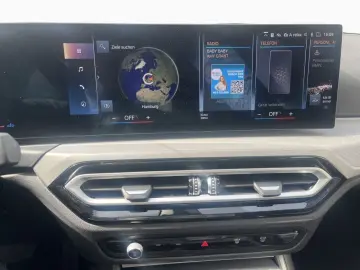BMW 318d Touring Aut. Pano Leder Curved