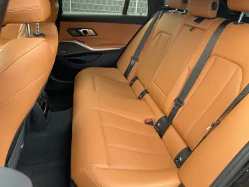 BMW 330 e Touring Hybrid LED H&K Navi Prof