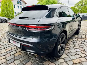 PORSCHE Macan Approved08 27 Bose Pano StzHzg RFK PDLS 21