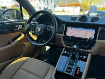 PORSCHE Macan Approved08 27 Bose Pano StzHzg RFK PDLS 21