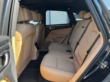 PORSCHE Macan Approved08 27 Bose Pano StzHzg RFK PDLS 21