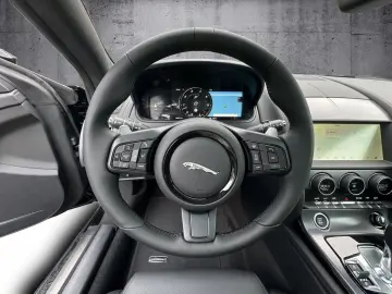 JAGUAR F-Type P450 AWD R-Dynamic Black Panorama Navi Le