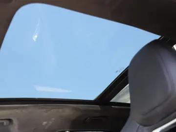 JAGUAR F-Pace F-PACE SVR 575 Edition AWD AHK PANO