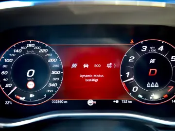 JAGUAR F-Pace F-PACE SVR 575 Edition AWD AHK PANO