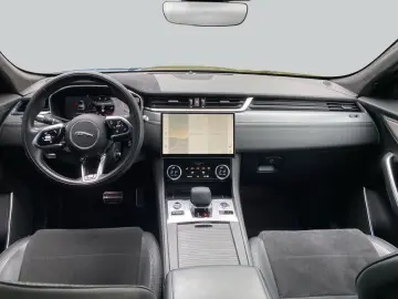 JAGUAR F-PACE P550 SVR AWD