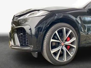 JAGUAR F-PACE P550 SVR AWD