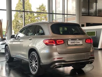 MERCEDES-BENZ GLC 220d AMG-Line MBUX WideS LED AHK 20
