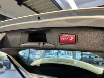MERCEDES-BENZ GLA 250 e Style MBUX Style Wide Cam LE…