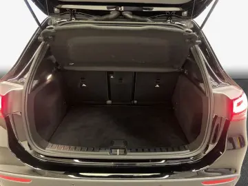 MERCEDES-BENZ GLA 250 e Progressive Beam Ambi Wide 1…