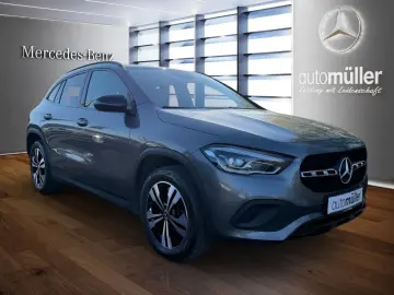 MERCEDES-BENZ GLA 250 e PROGRESSIVE AHK STNDHZ NIGHT…