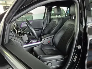 MERCEDES-BENZ GLA 250 e ACC AHK Business LED RFK Spur Standh
