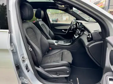MERCEDES-BENZ GLC 220 d AMG 4Matic LED Panorama AHK R.Kam
