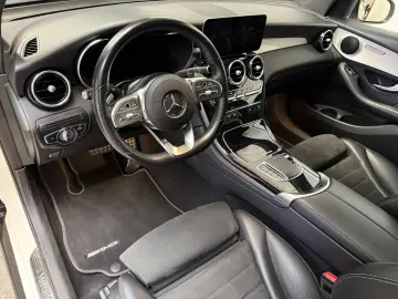 MERCEDES-BENZ GLC 200 d 4M AMG  NAVI LED PANO NIGHT Virt