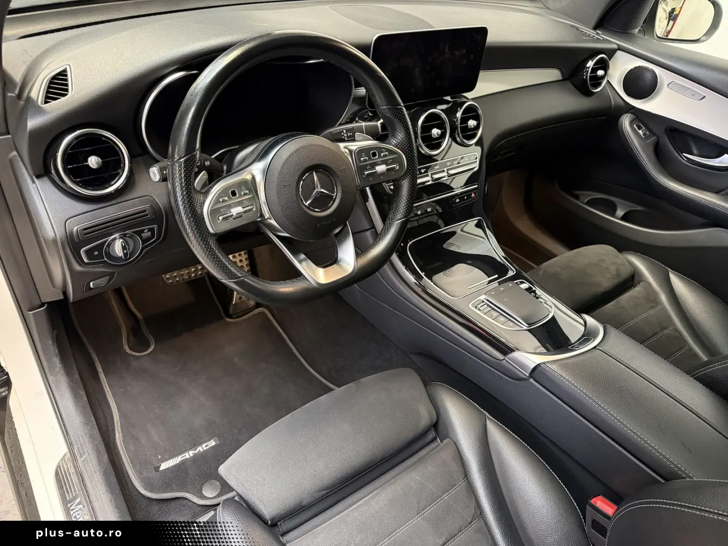 MERCEDES-BENZ GLC 200 d 4M AMG  NAVI LED PANO NIGHT Virt