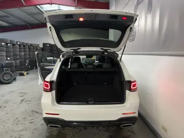 MERCEDES-BENZ GLC 200 d 4M AMG  NAVI LED PANO NIGHT Virt