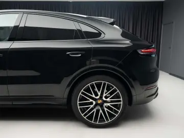 Porsche Cayenne Coupe